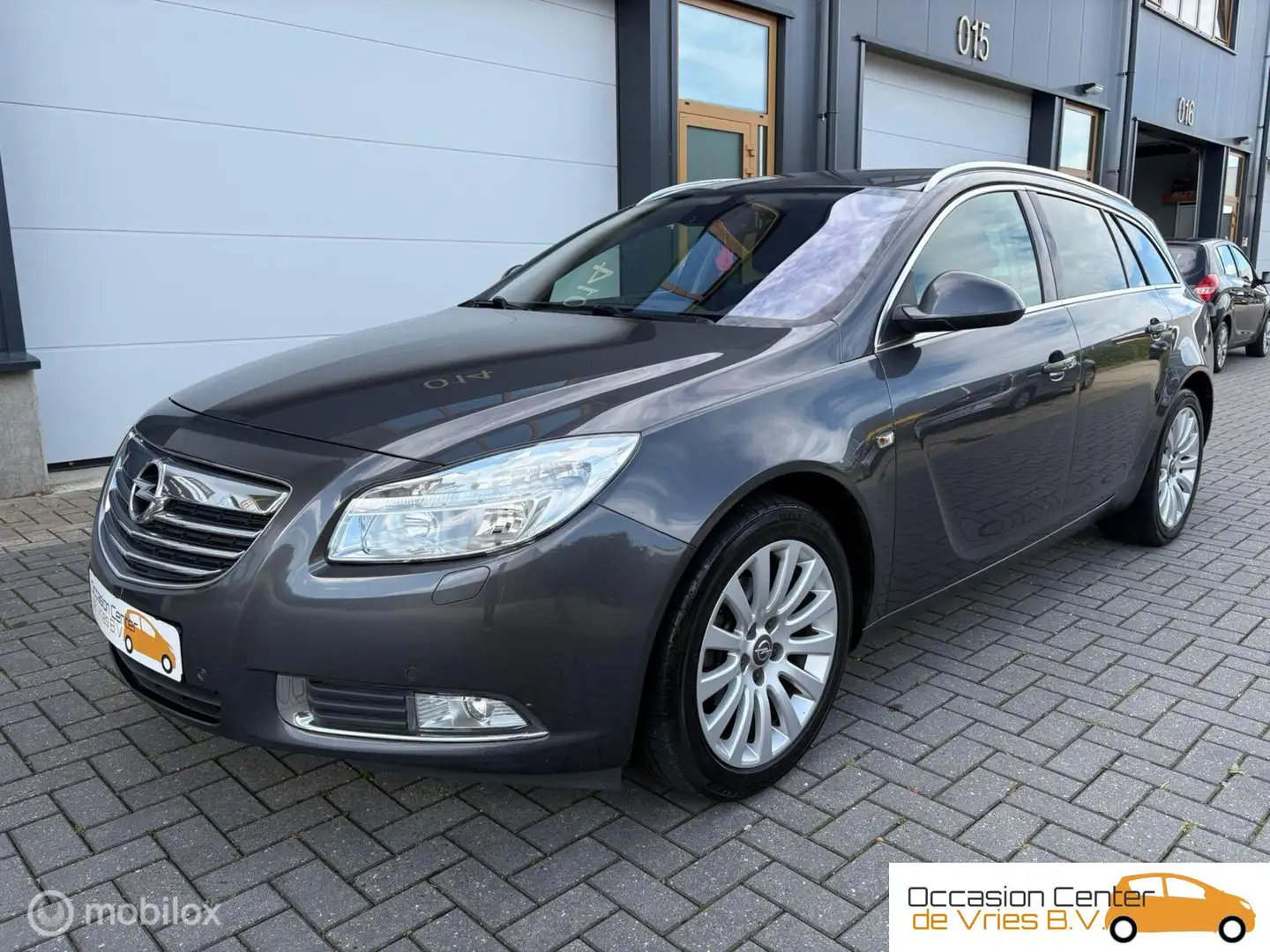 Opel Insignia Sports Tourer 1.8 Edition Grijs - 2