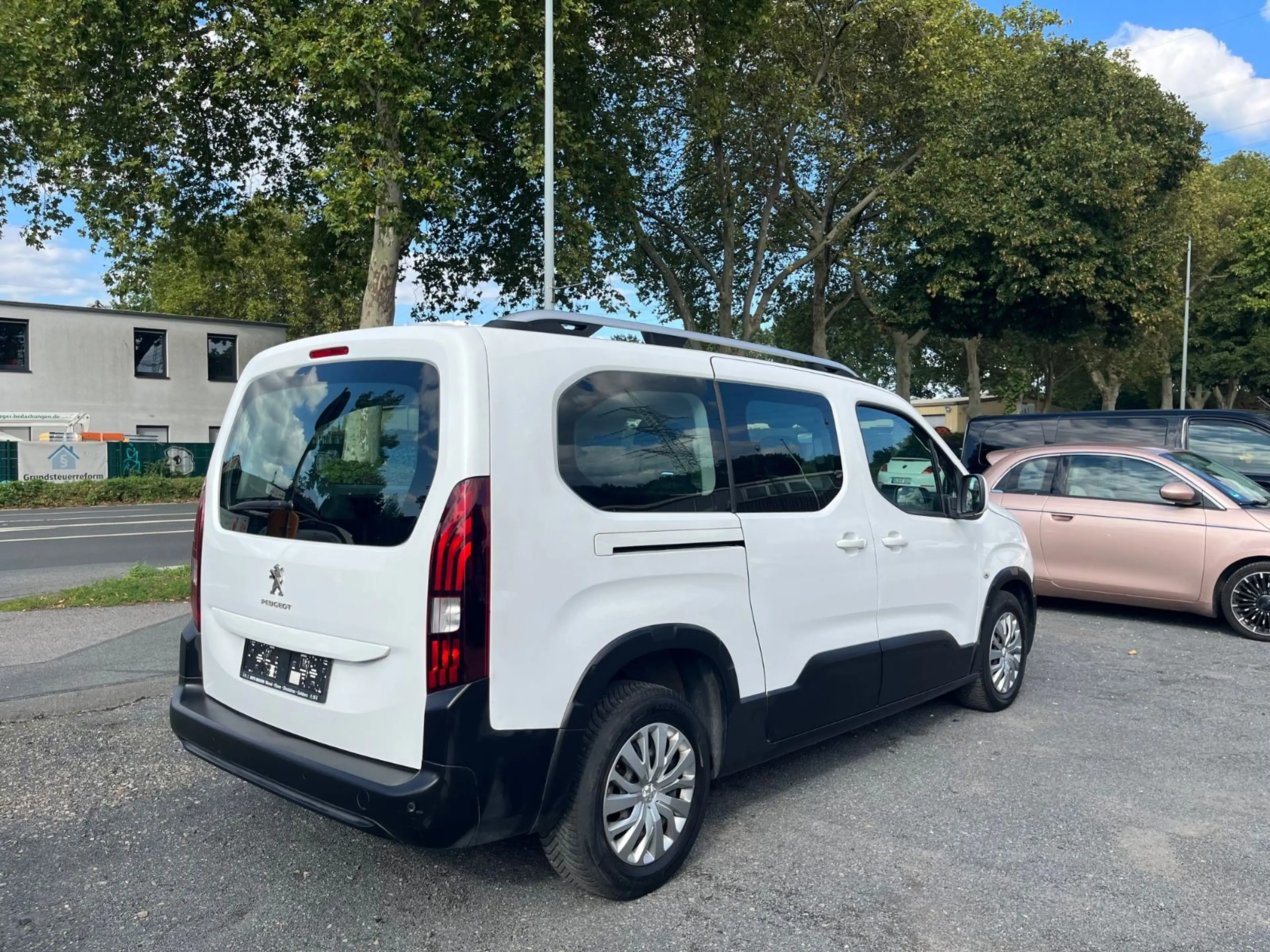 Peugeot Rifter Active L2 / 1.Hand / Klima — photo 7