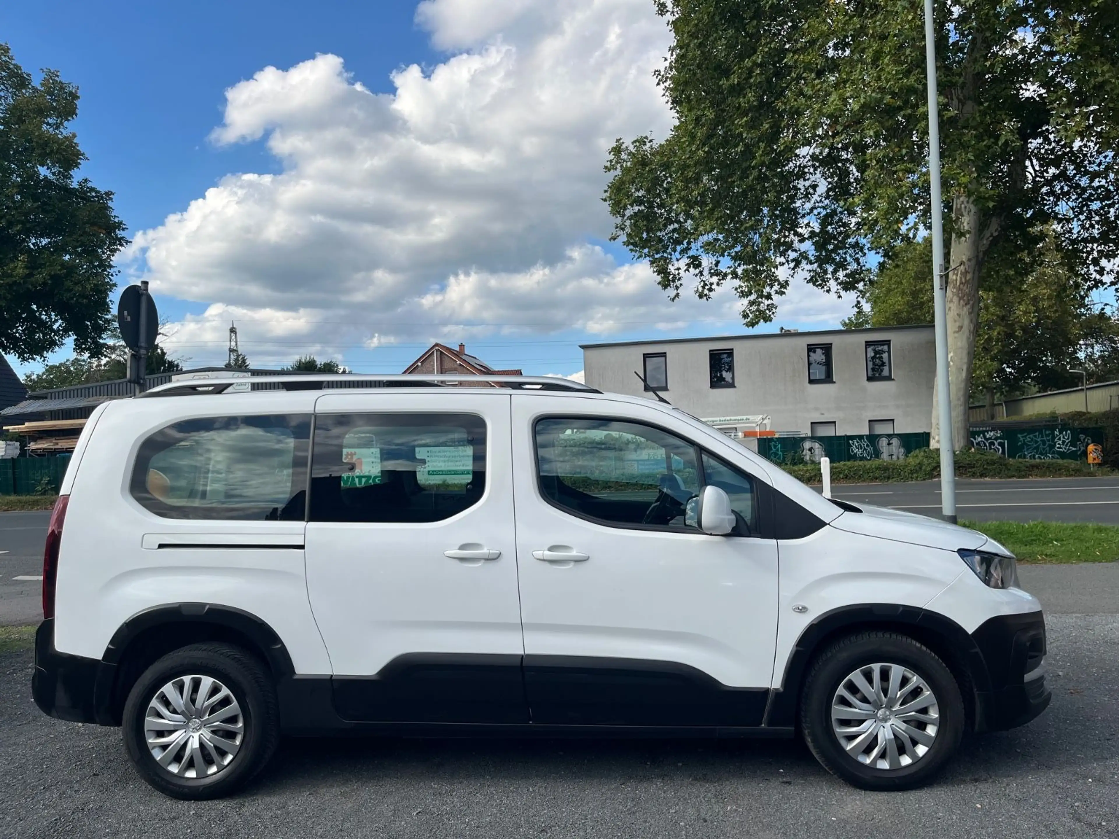 Peugeot Rifter Active L2 / 1.Hand / Klima — photo 3