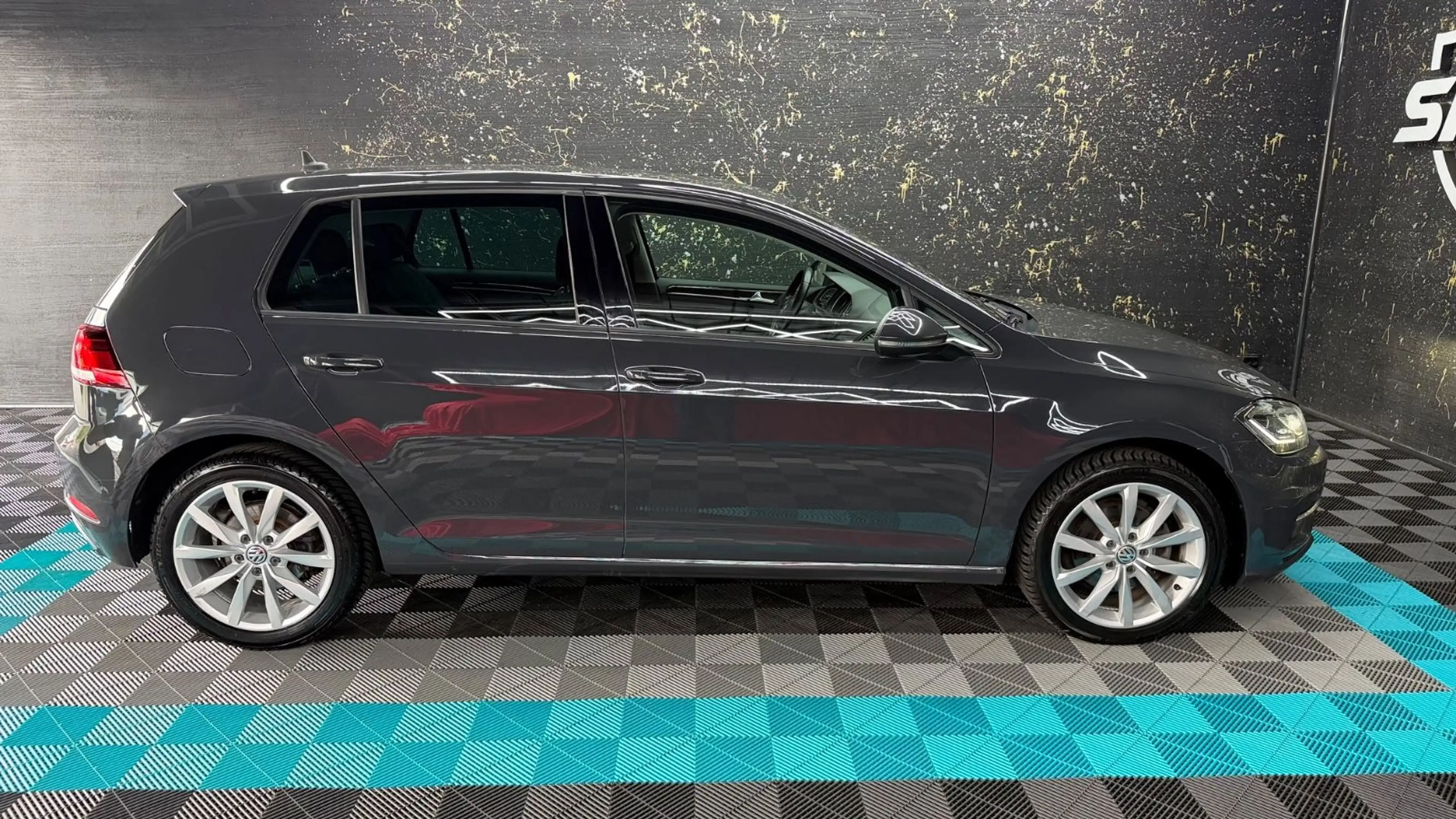 Volkswagen Golf VII Lim. Highline /Start-Stopp/LED/ACC/1HND — photo 5