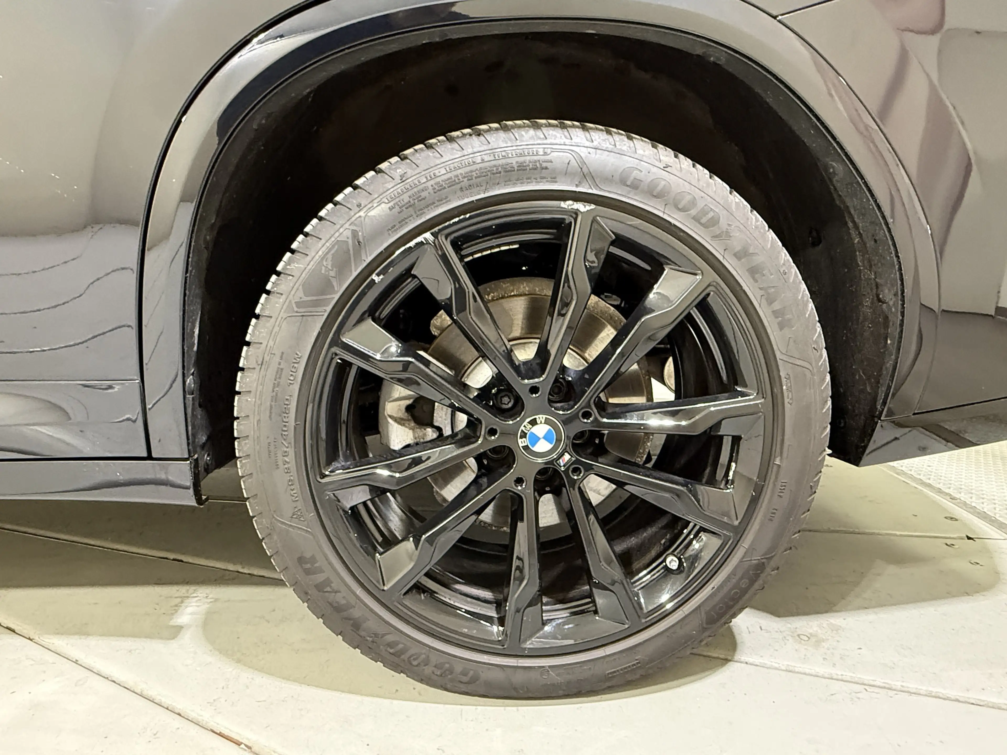 BMW X4 xDrive30d M Sportpaket AHK ACC RFK HUD HK DAB — photo 8