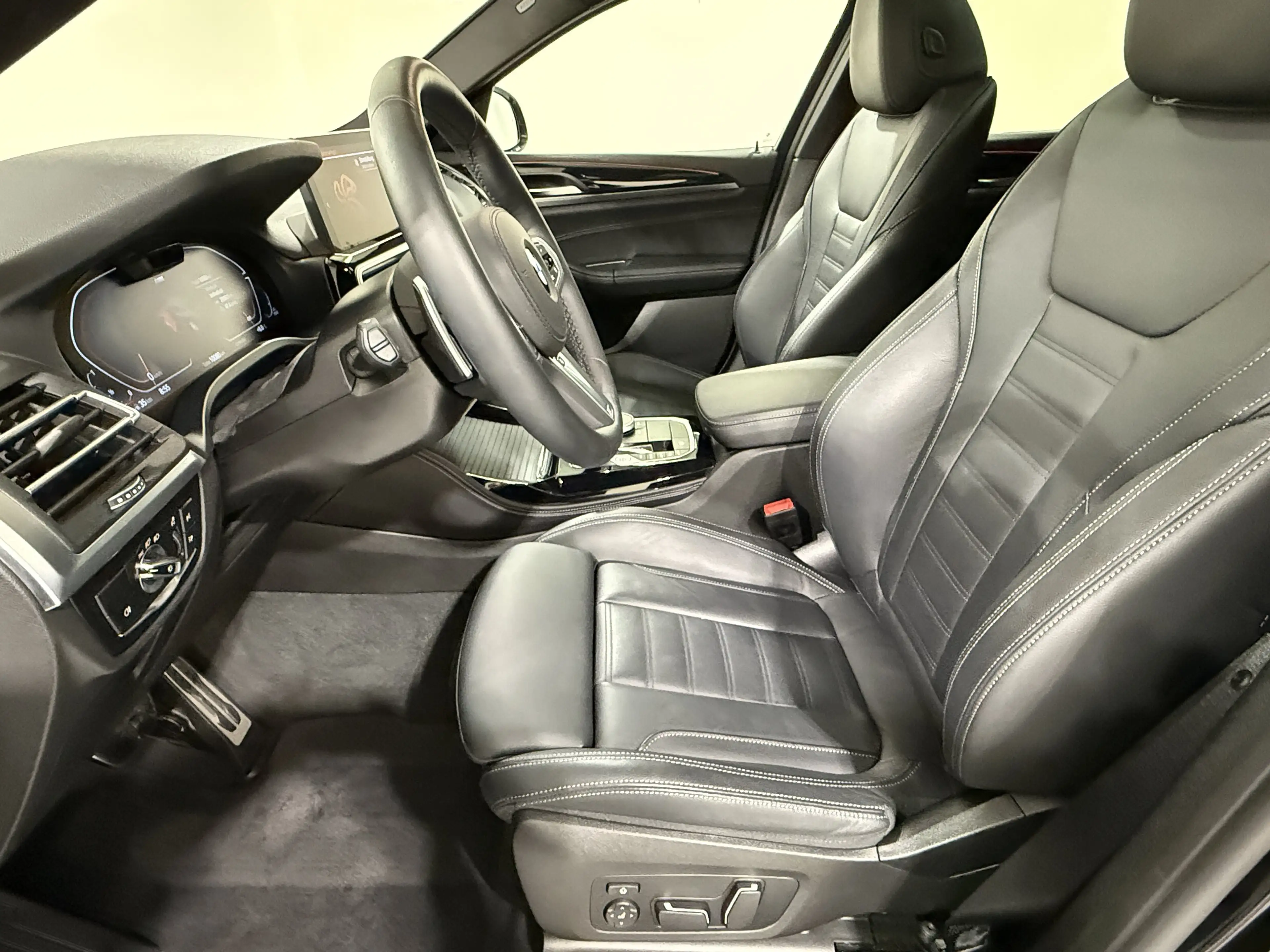 BMW X4 xDrive30d M Sportpaket AHK ACC RFK HUD HK DAB — photo 10