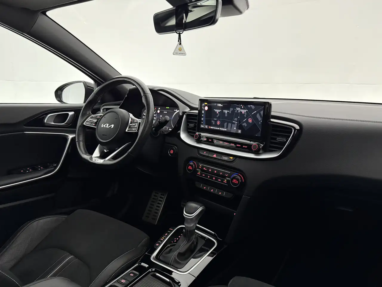 Kia Ceed 1.5 T-GDi GT-Line 160PK Pano Virtual Camera, миниатюра 30