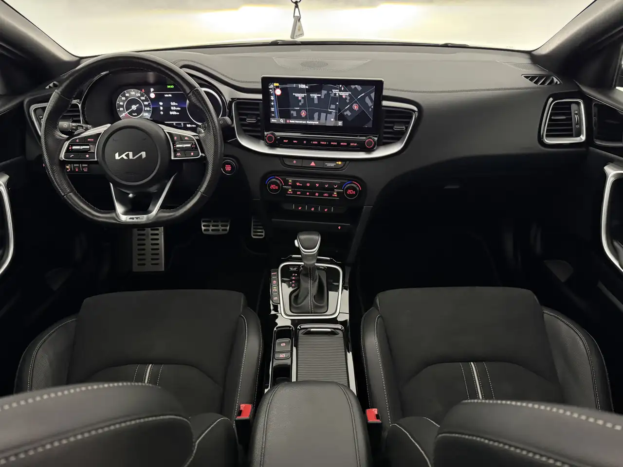 Kia Ceed 1.5 T-GDi GT-Line 160PK Pano Virtual Camera, миниатюра 2