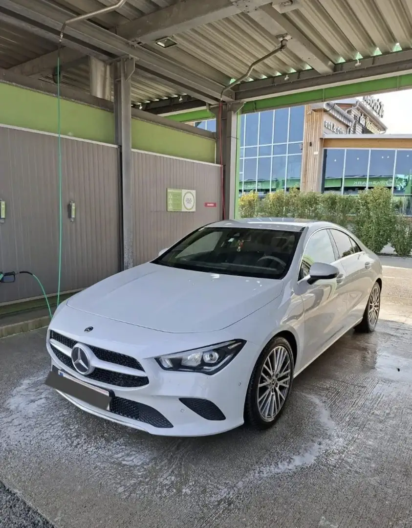 Mercedes-Benz CLA 180 d Weiß - 1