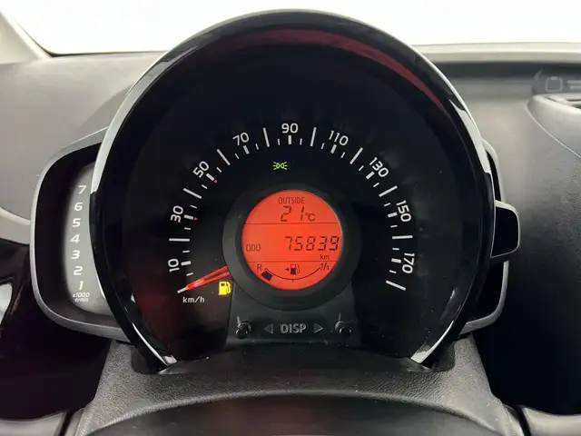 Peugeot 108 view 19