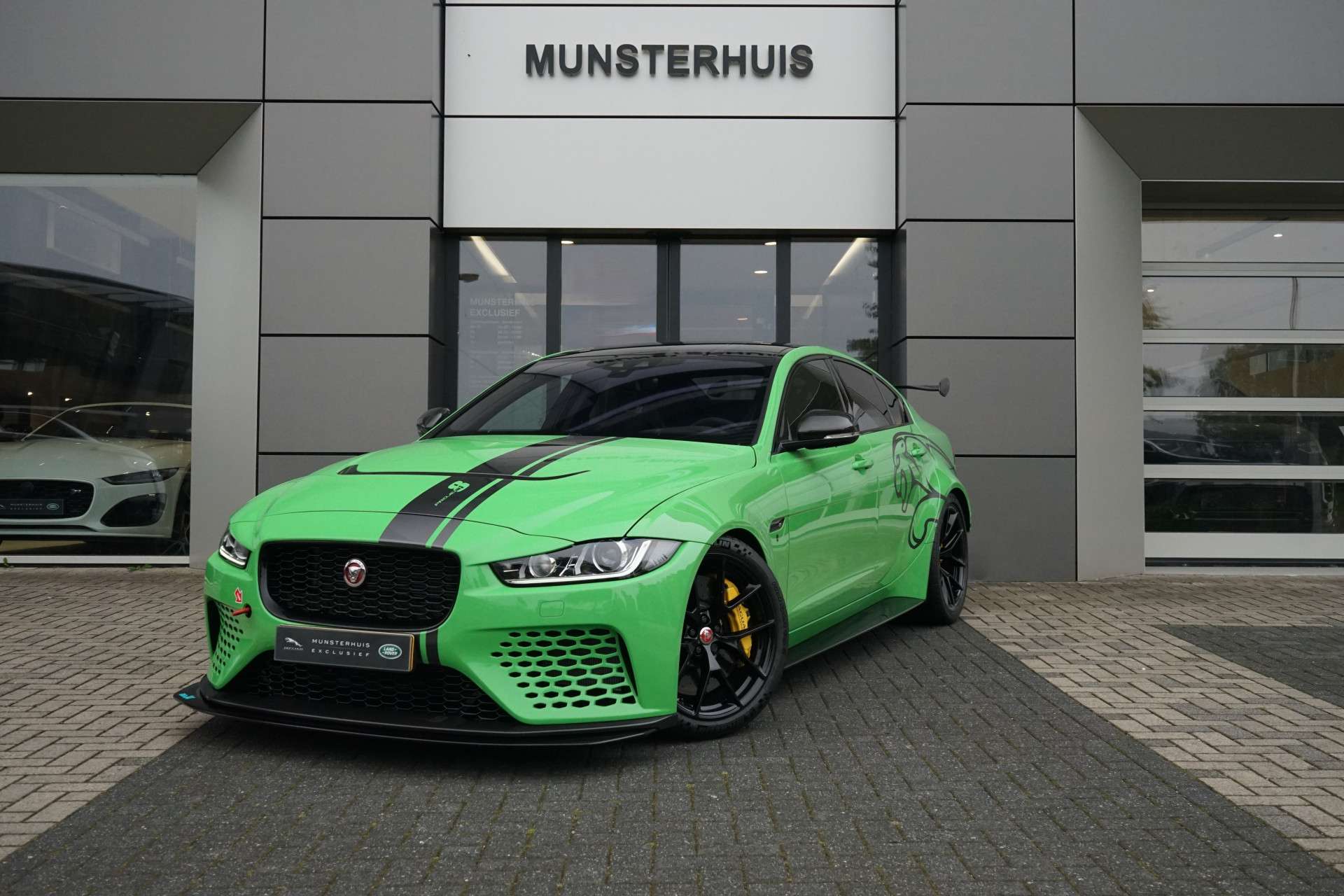 Jaguar XE