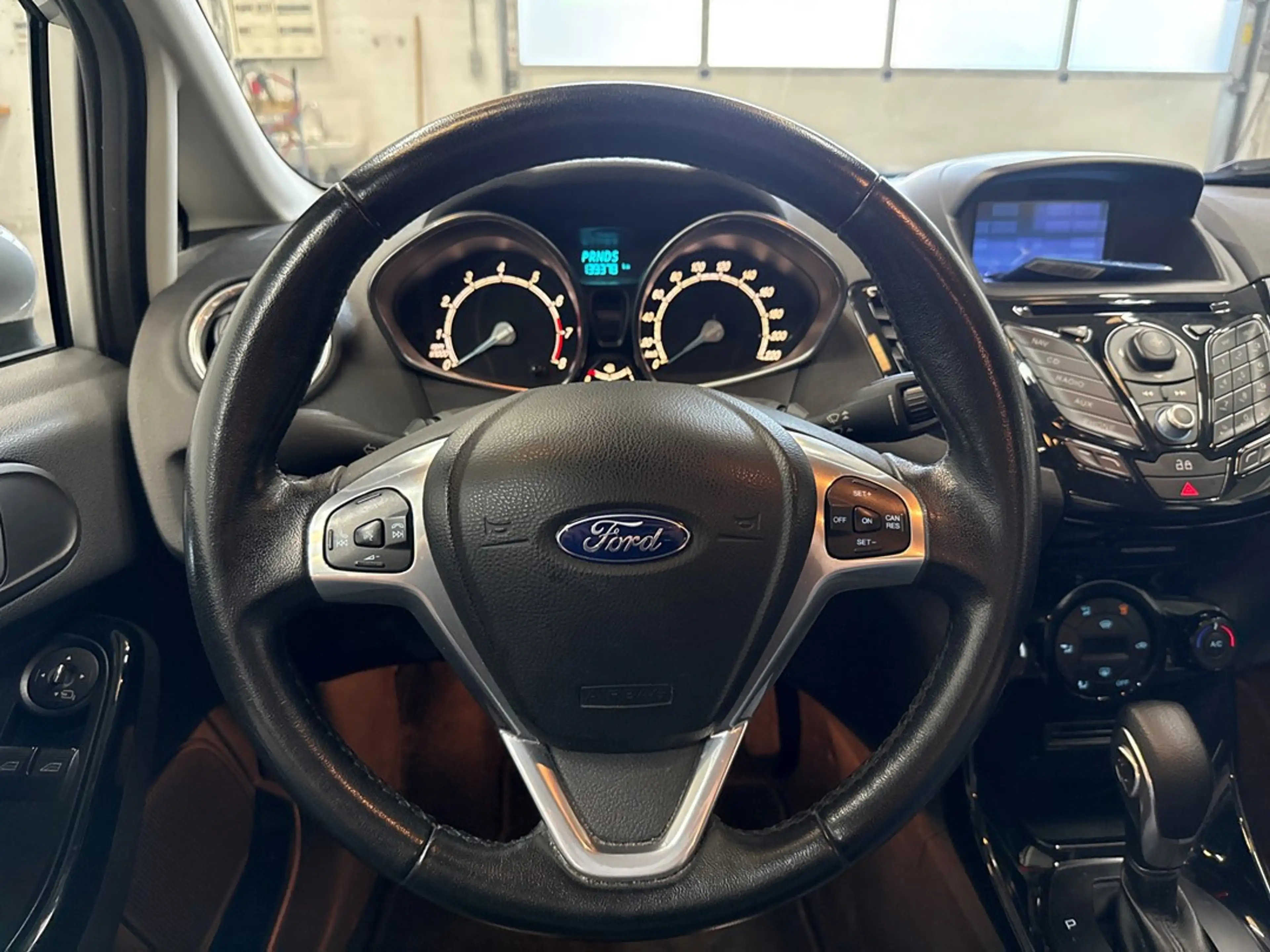 Ford Fiesta 1.0 EcoBoost Titanium | Cruise control | Airco — photo 12
