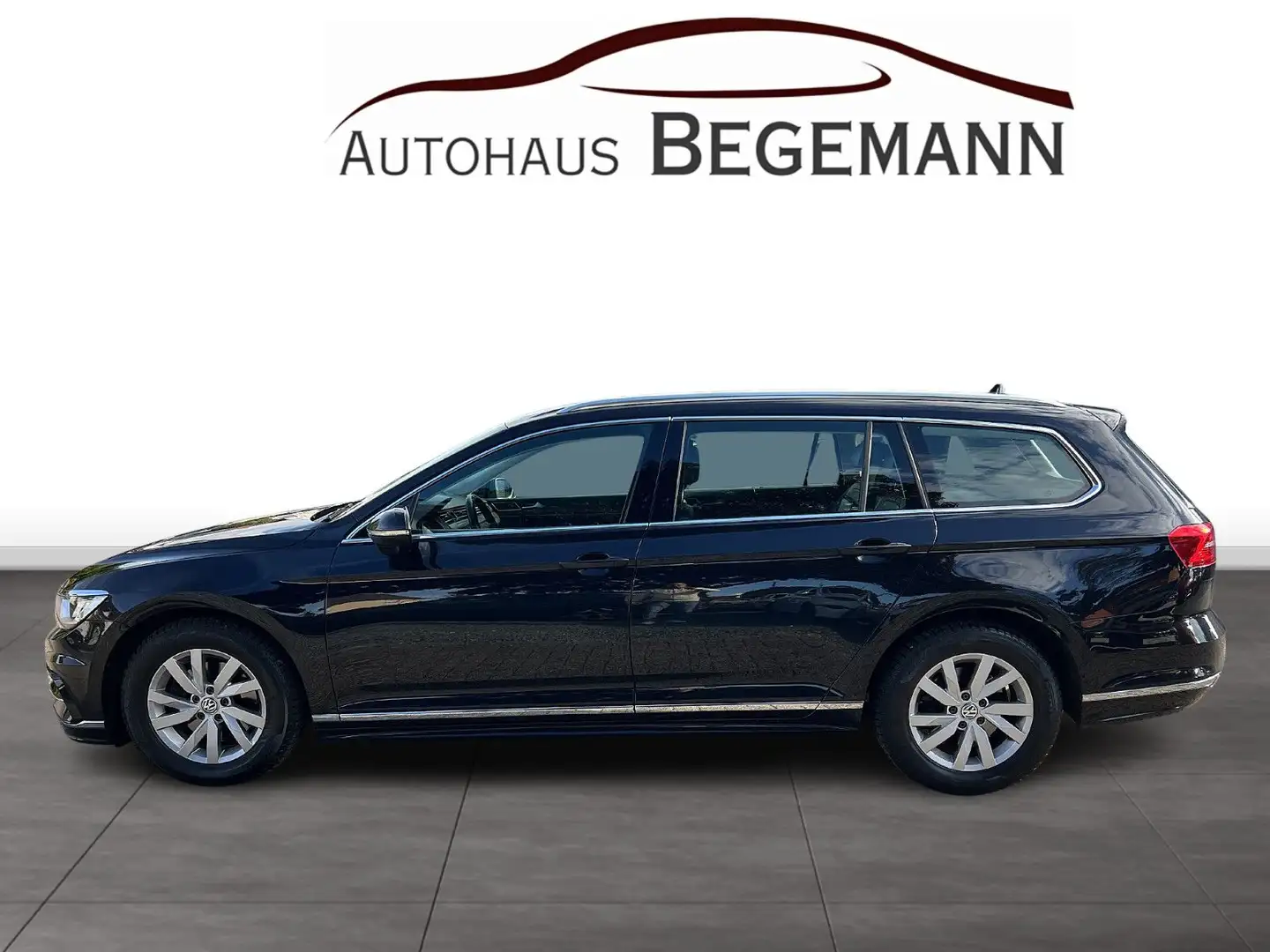 Volkswagen Passat Variant Passat Highline R Line AHK ACC Ergo Leder LED Schwarz - 2
