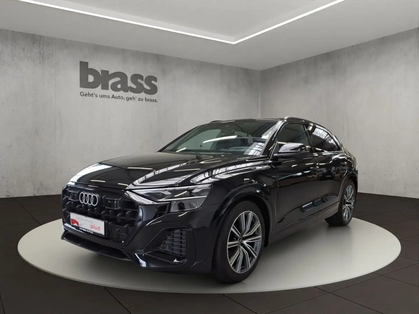 Audi Q8 SUV 45 TDI quattro 170(231) kW(PS) tiptronic Schwarz - 2