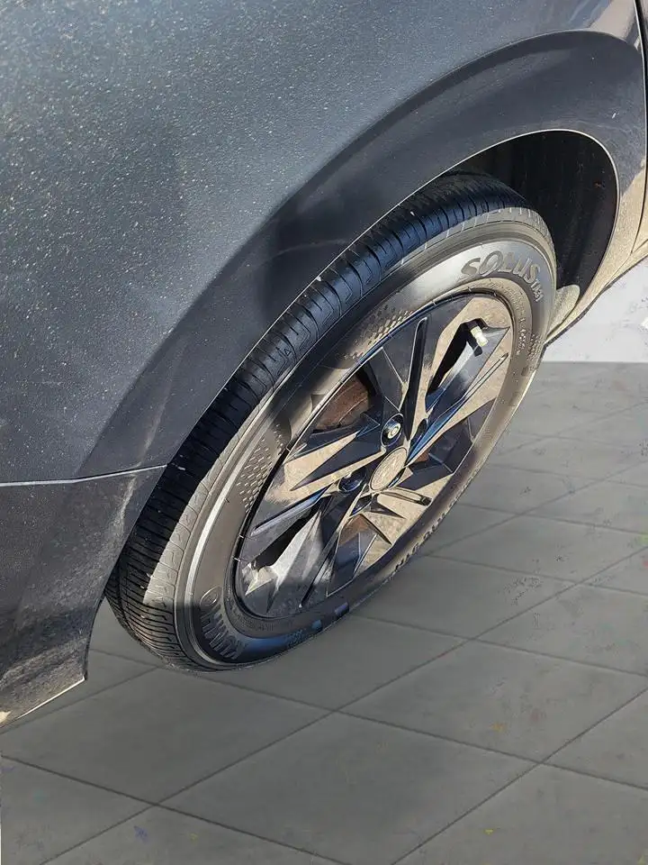 Hyundai ELANTRA снимка Hyundai ELANTRA