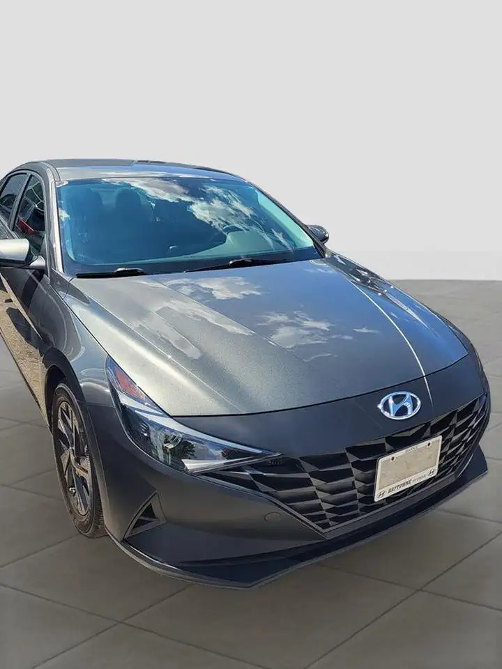 Hyundai ELANTRA снимка Hyundai ELANTRA