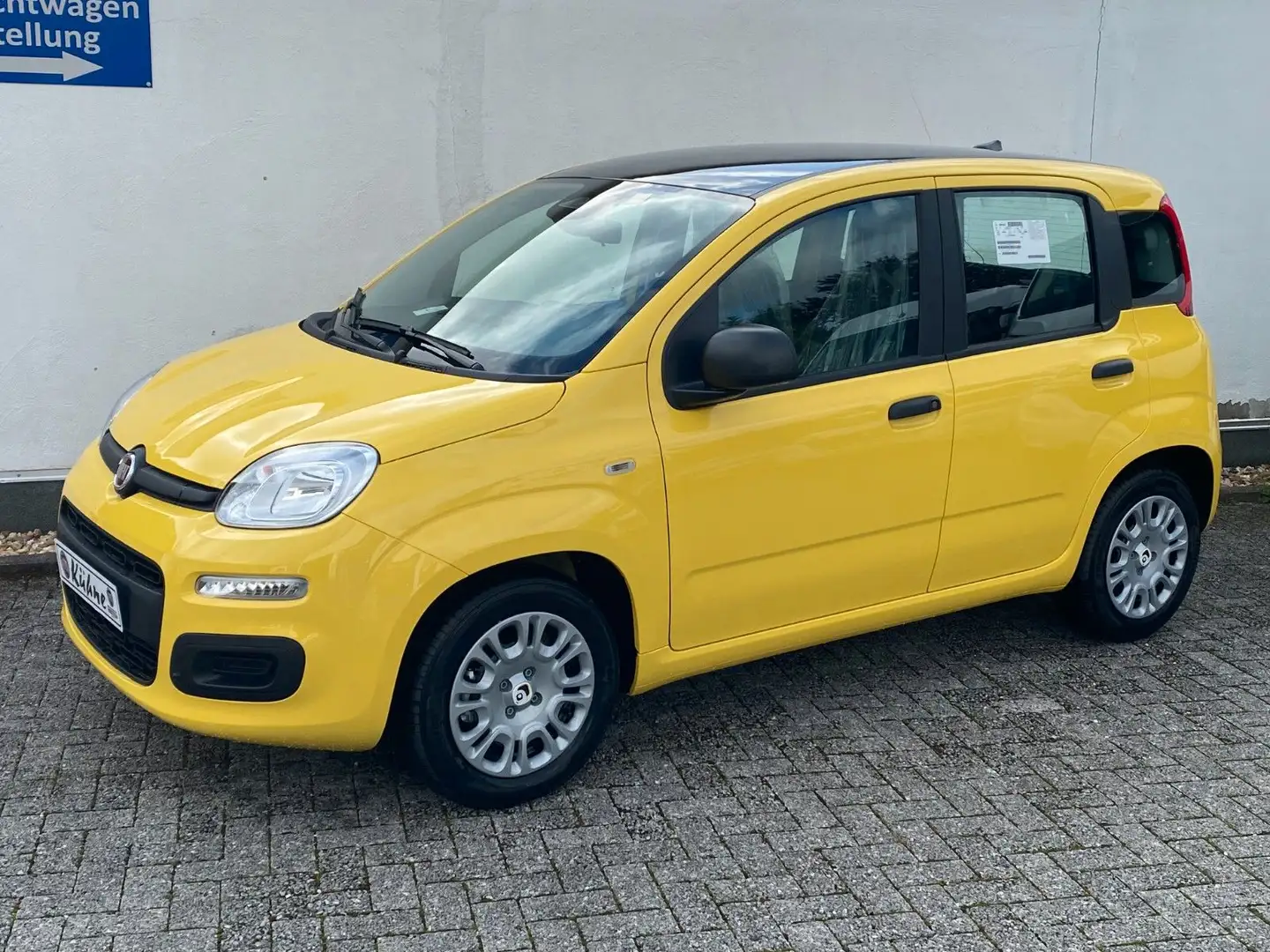 Fiat Panda 1.0 GSE Pandina Hybrid Dach schwarz Jaune - 1