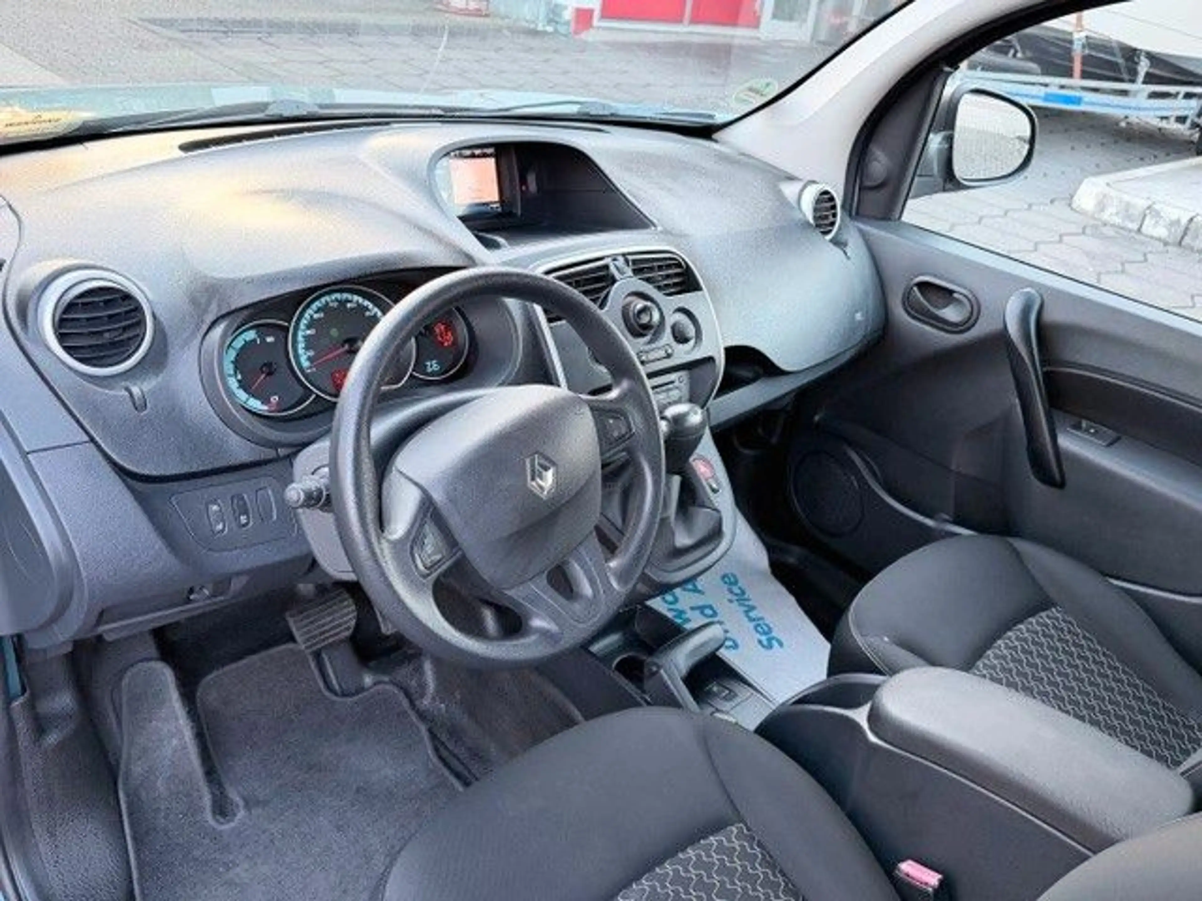 Renault Kangoo Z.E. Maxi 5-Sitzer KLIMA NAVI BT WP — photo 8