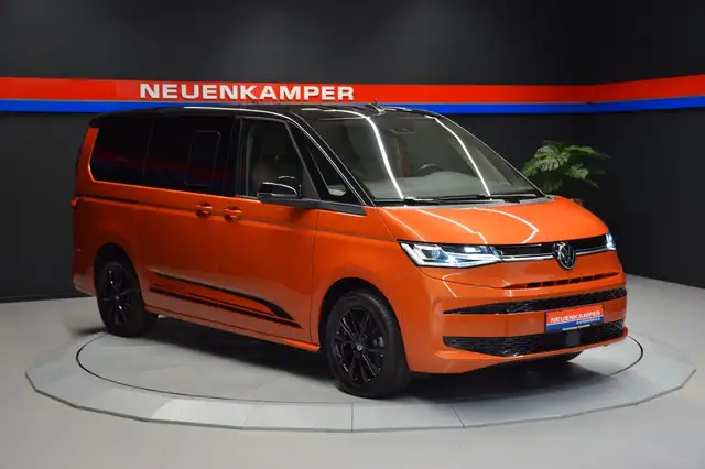 Volkswagen T7 Multivan lang Edition ACC Matrix AHK vis avis