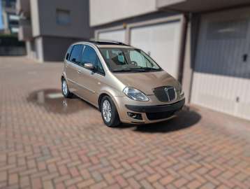 Musa I 2004 1.9 mjt Platino