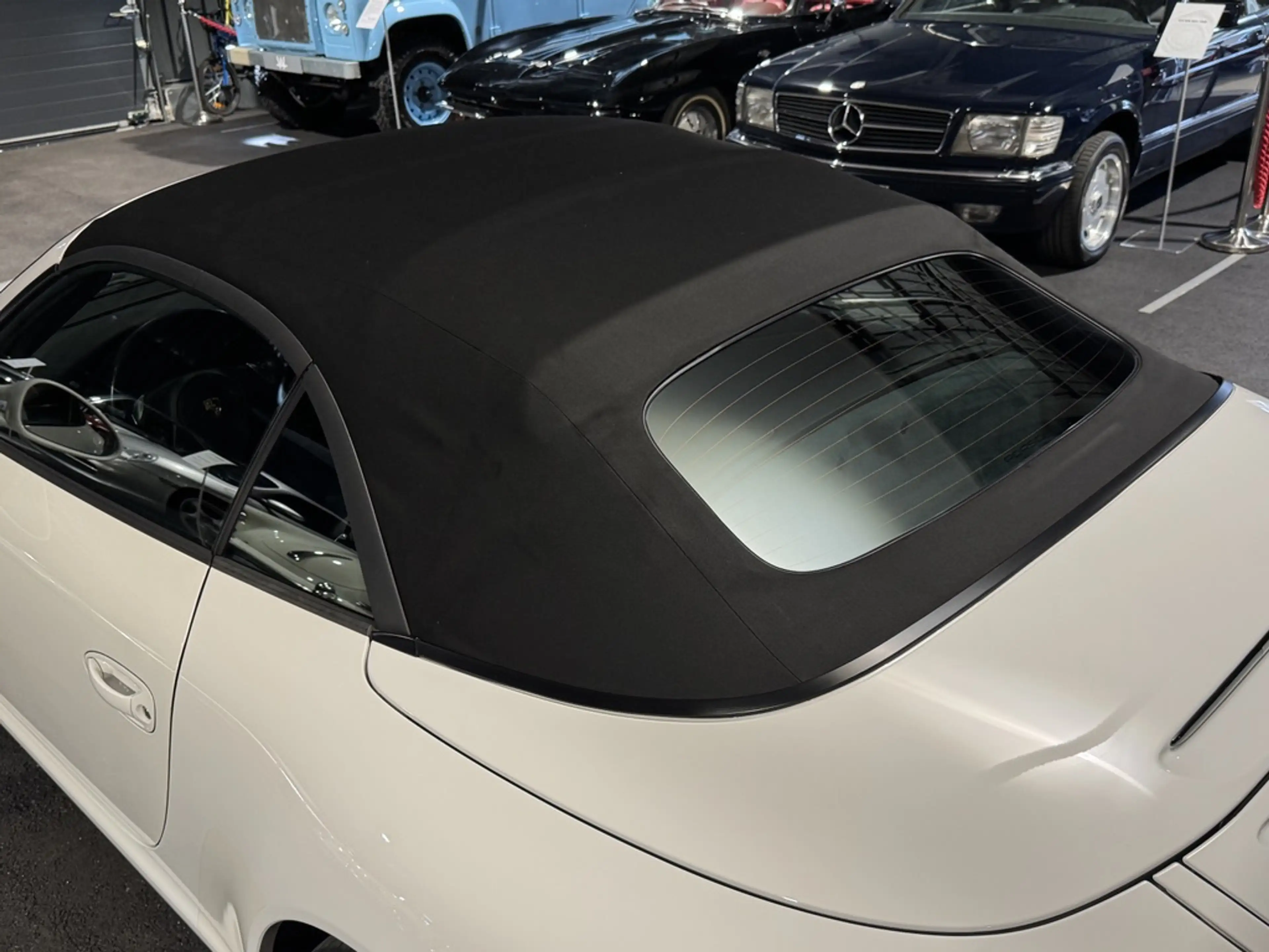 Porsche 997 Carrera Cabrio / SH-Gepflegt von Porsche — photo 2
