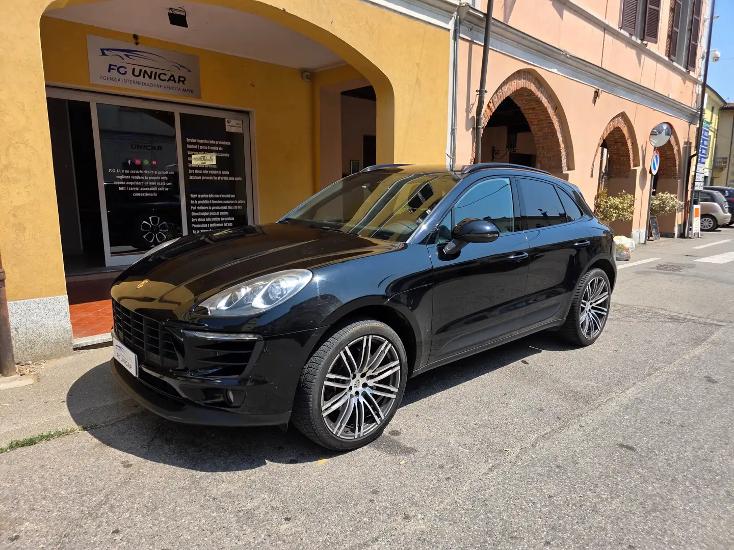 Porsche Macan Macan I 2014 3.0d S 250cv pdk Noir - 1