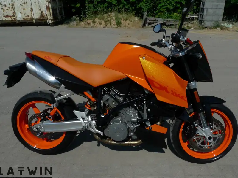 KTM 990 SUPER DUKE - foto 4