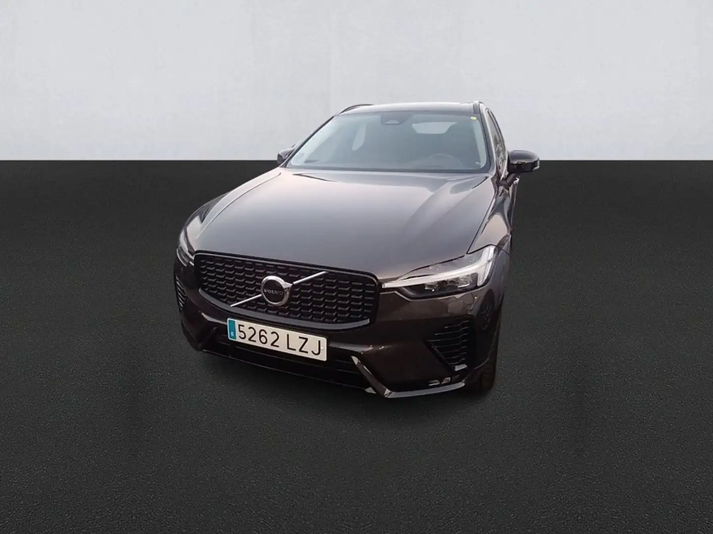 Volvo XC60 B4 Ultimate Bright AWD Aut. Gris - 2