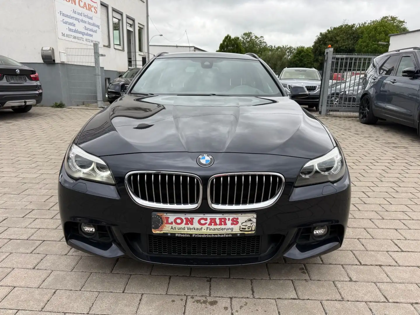 BMW 530 d xDrive M Sport/Navi/Xenon/Alcantara7TOP Černá - 2