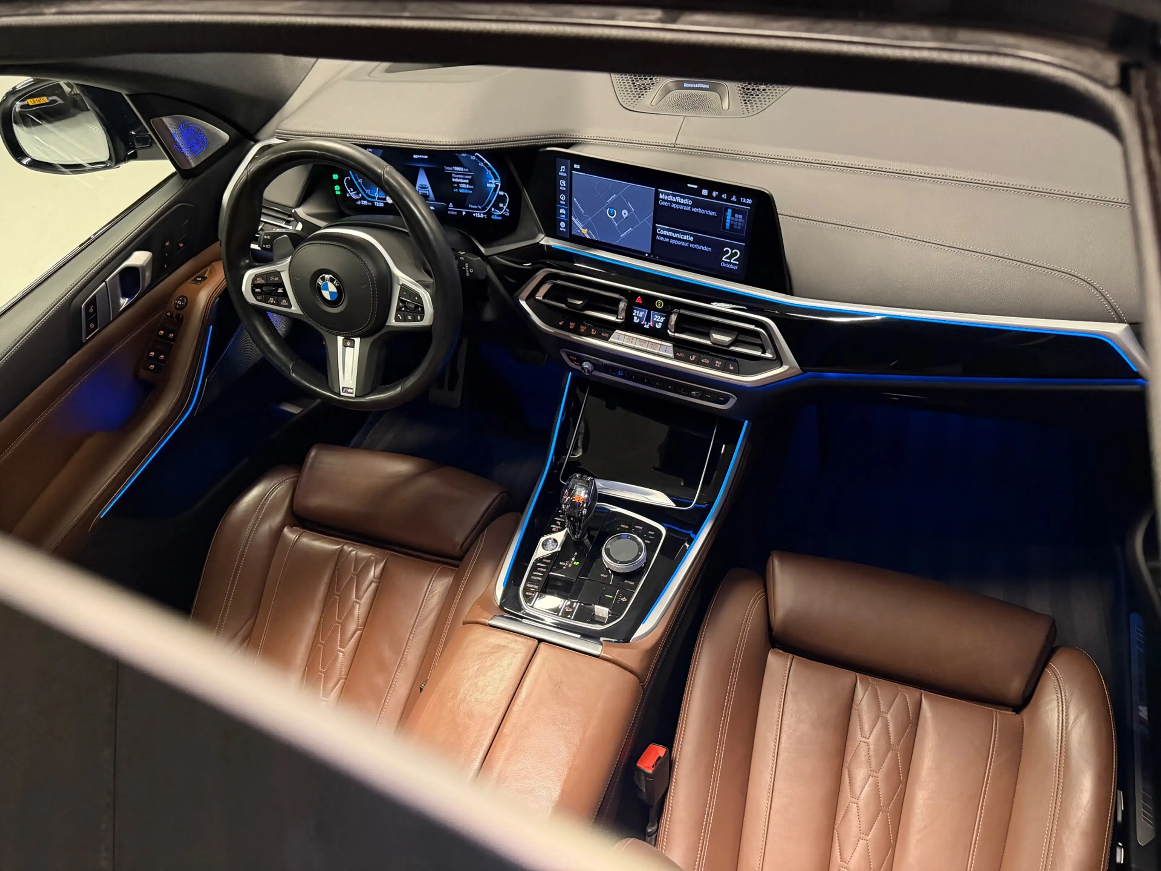 BMW X5 XDrive45e High Exe M-Sport B&W Skylounge Full Opti — photo 48