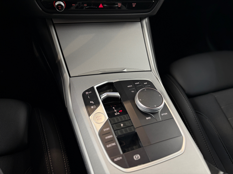 BMW 330 eA Touring X-Drive | Business Design | Hybride — photo 10