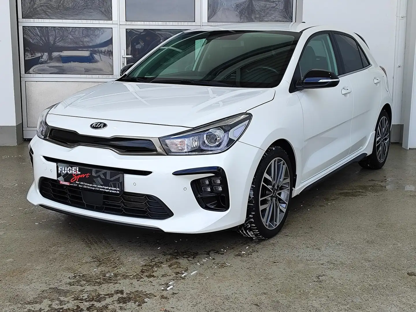 Kia Rio 1.2 GT-Line Klimaaut.|SHZ|RFK Weiß - 2