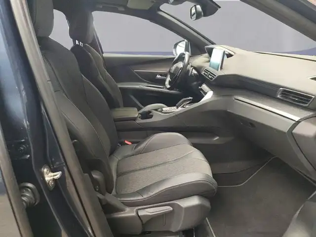 Peugeot 5008 view 14