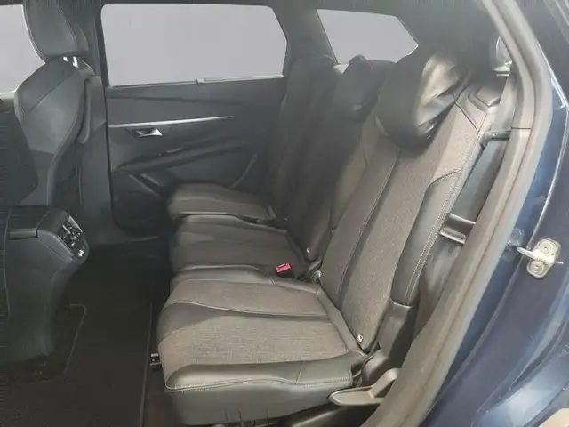 Peugeot 5008 view 13