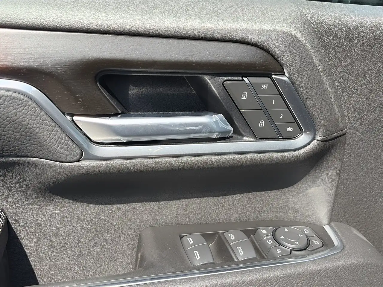 GMC Sierra 2500HD снимка GMC Sierra 2500HD