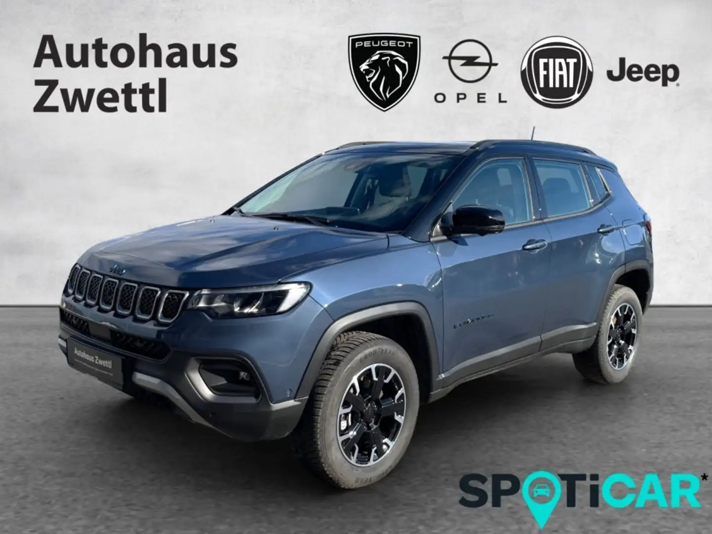 Jeep Compass Overland PHEV 240 DCT7 Blau - 1