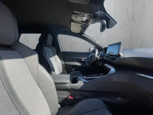 Peugeot 3008 view 13