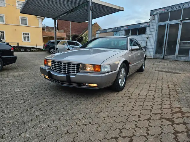 Cadillac Seville STS 6KY69