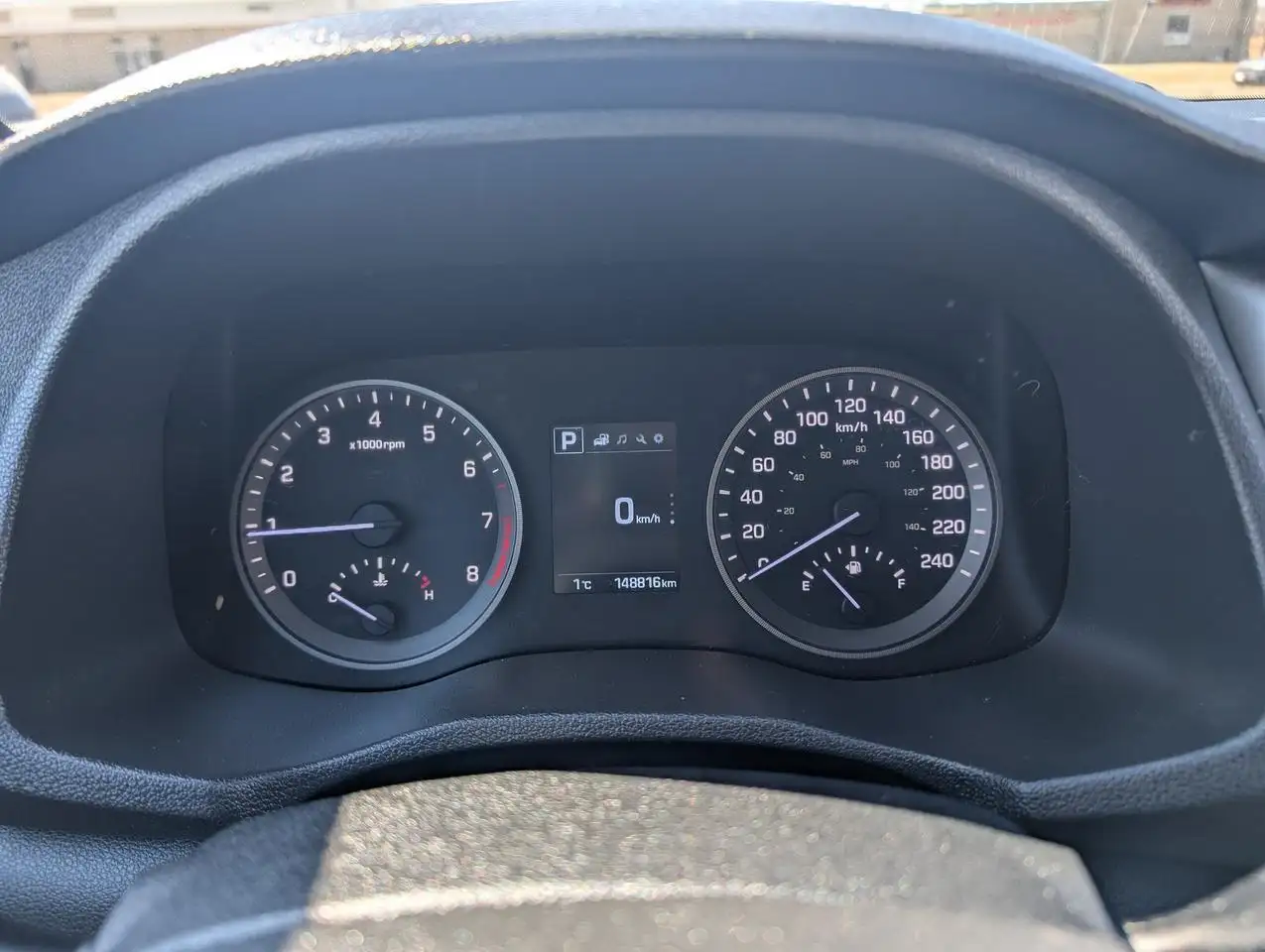 Hyundai TUCSON снимка Hyundai TUCSON