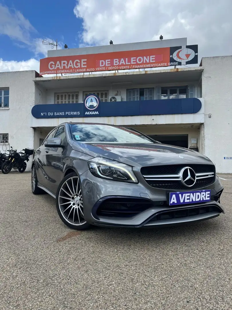 Mercedes-Benz A 45 AMG 45 AMG 4Matic DCT Grau - 1