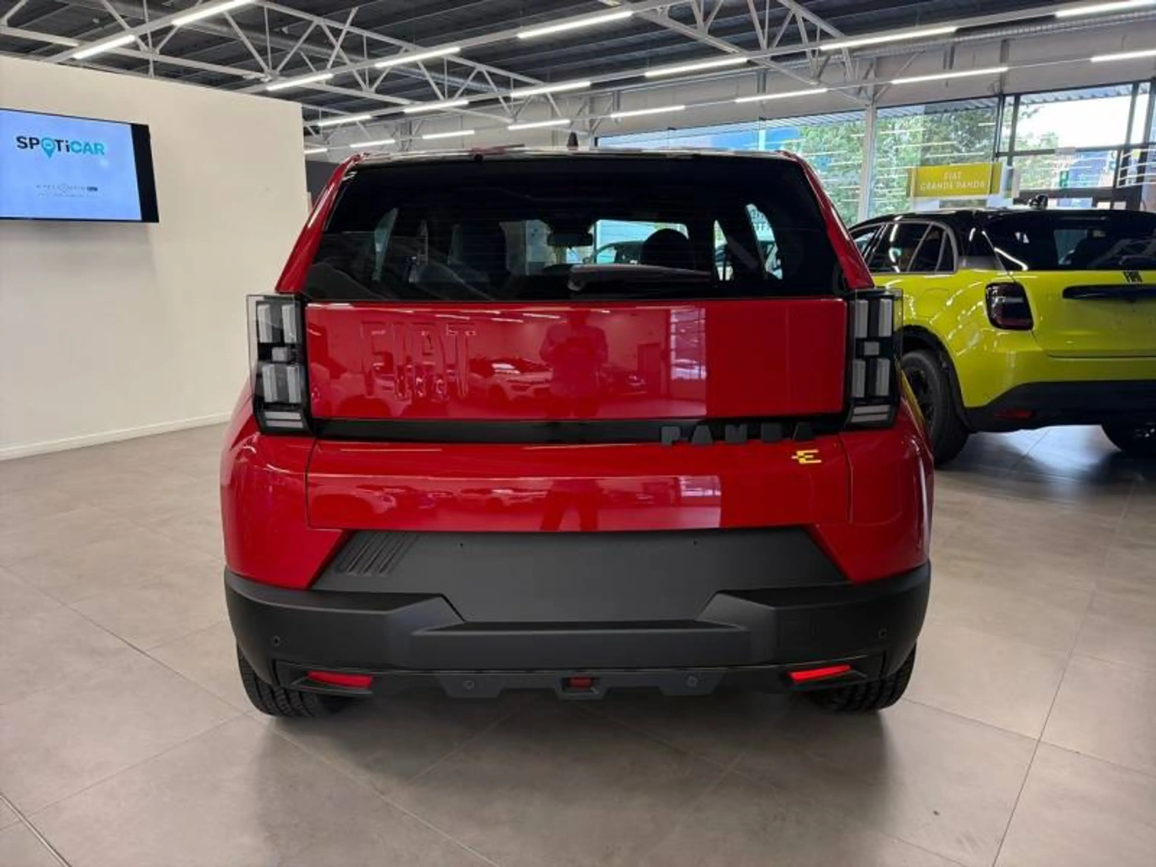 Fiat Grande Panda GRANDE 1 BEV 44 kWh (RED) — photo 5