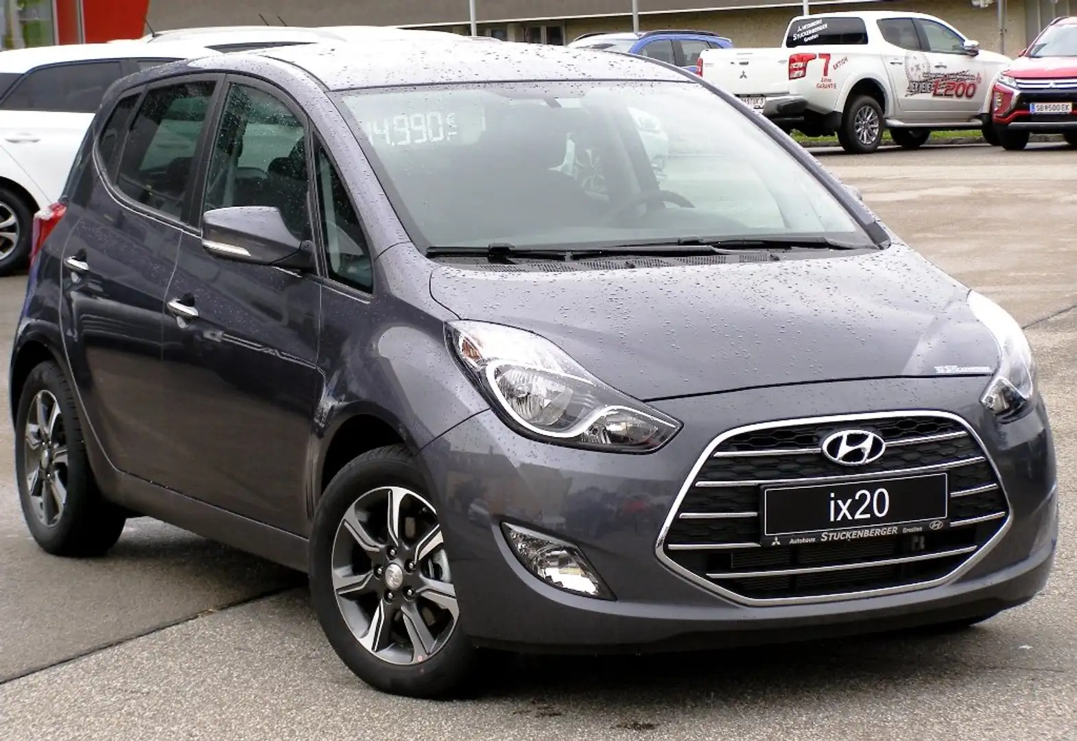 Hyundai iX20 GO 1,4 CVVT 203f Gris - 1