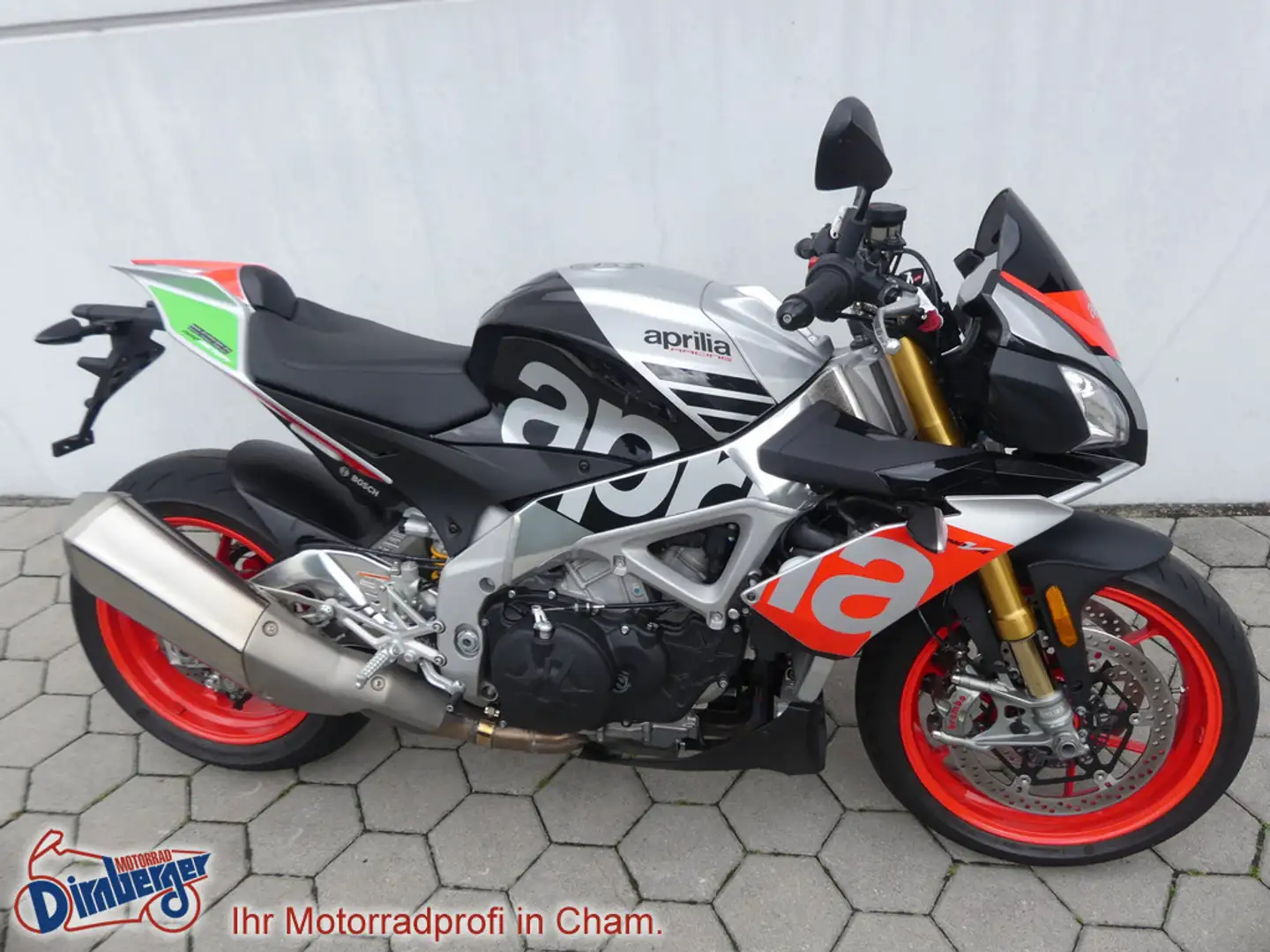 Aprilia Tuono V4 1100 Factory, 1.Hand, alles TOP Plateado - 1