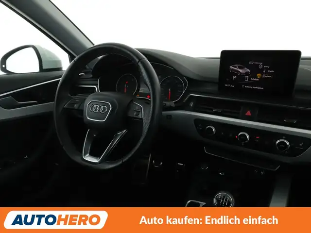 Audi A4 view 13