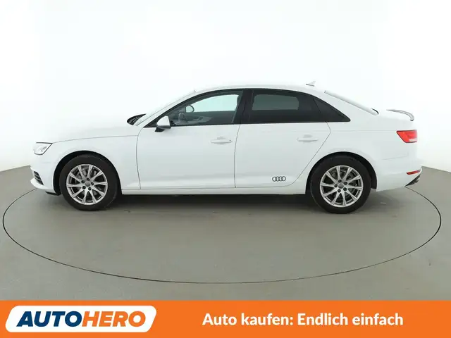 Audi A4 view 3
