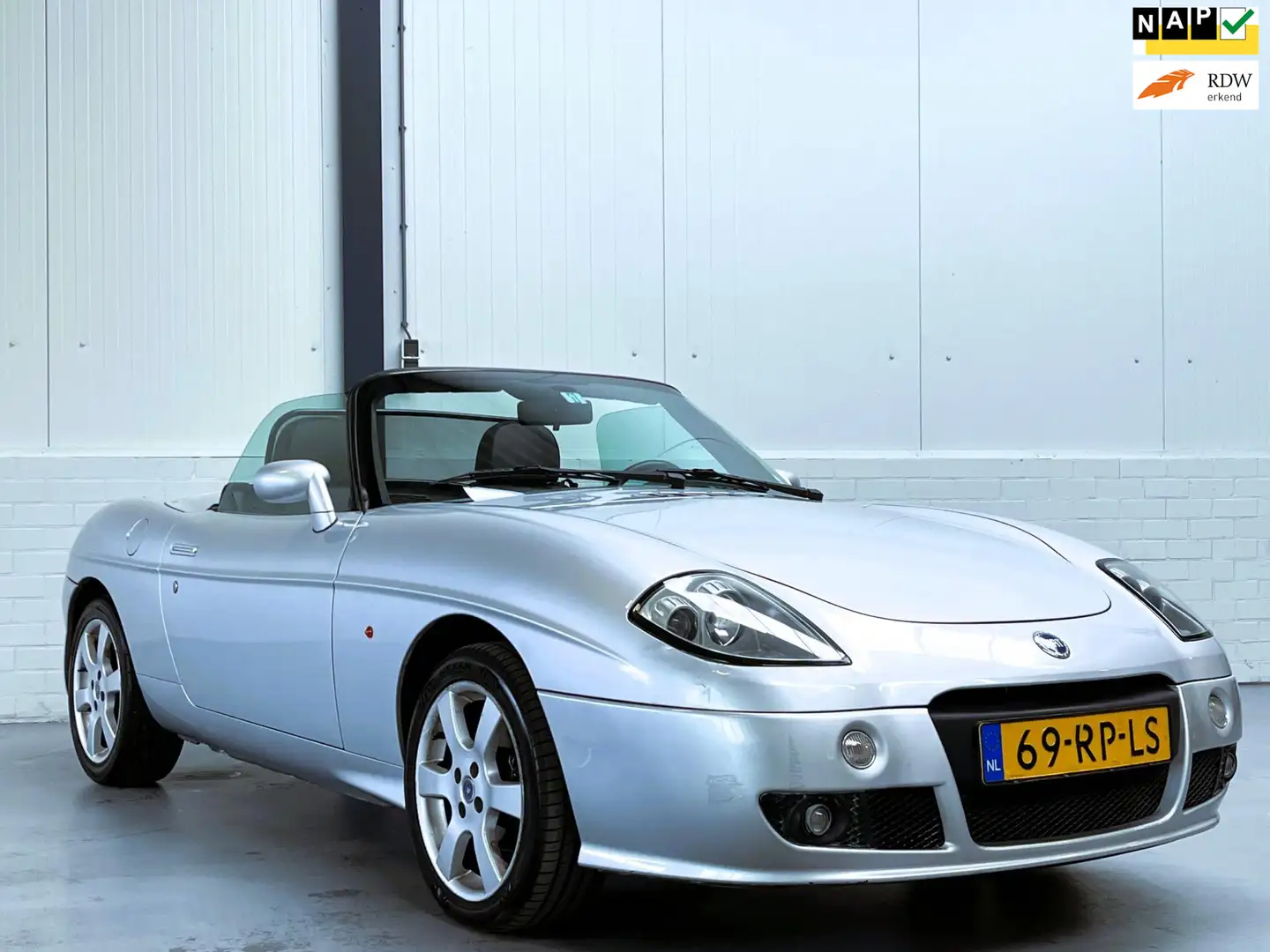 Fiat Barchetta 1.8-16V Emotion Grau - 1