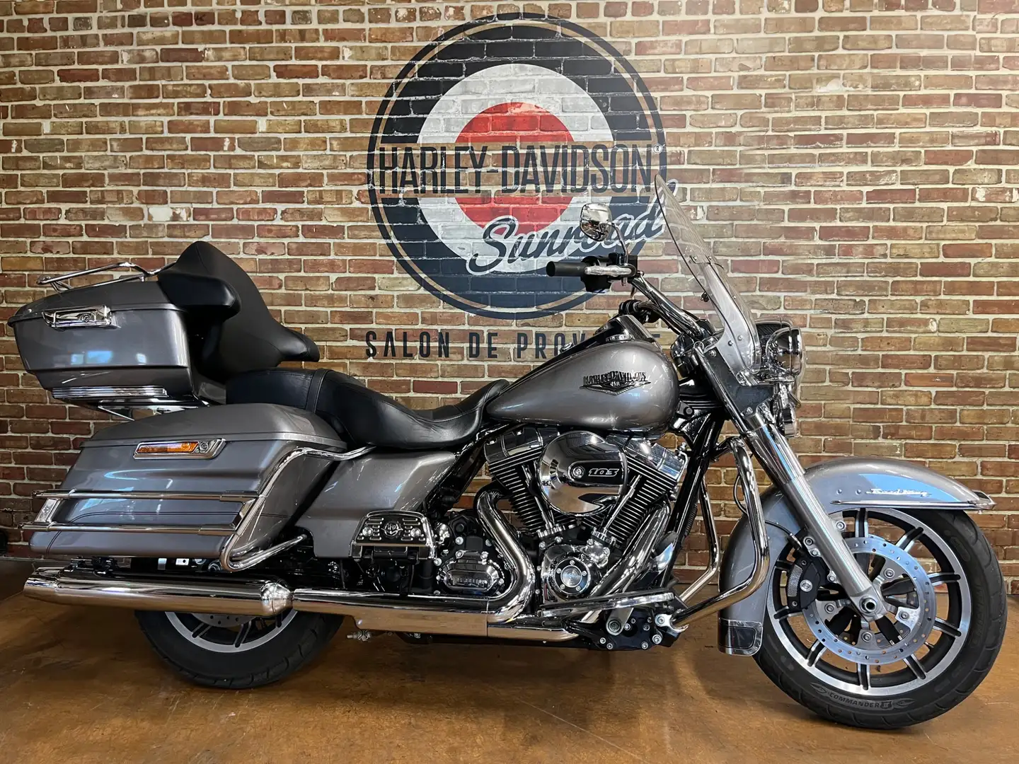Harley-Davidson Road King - 1