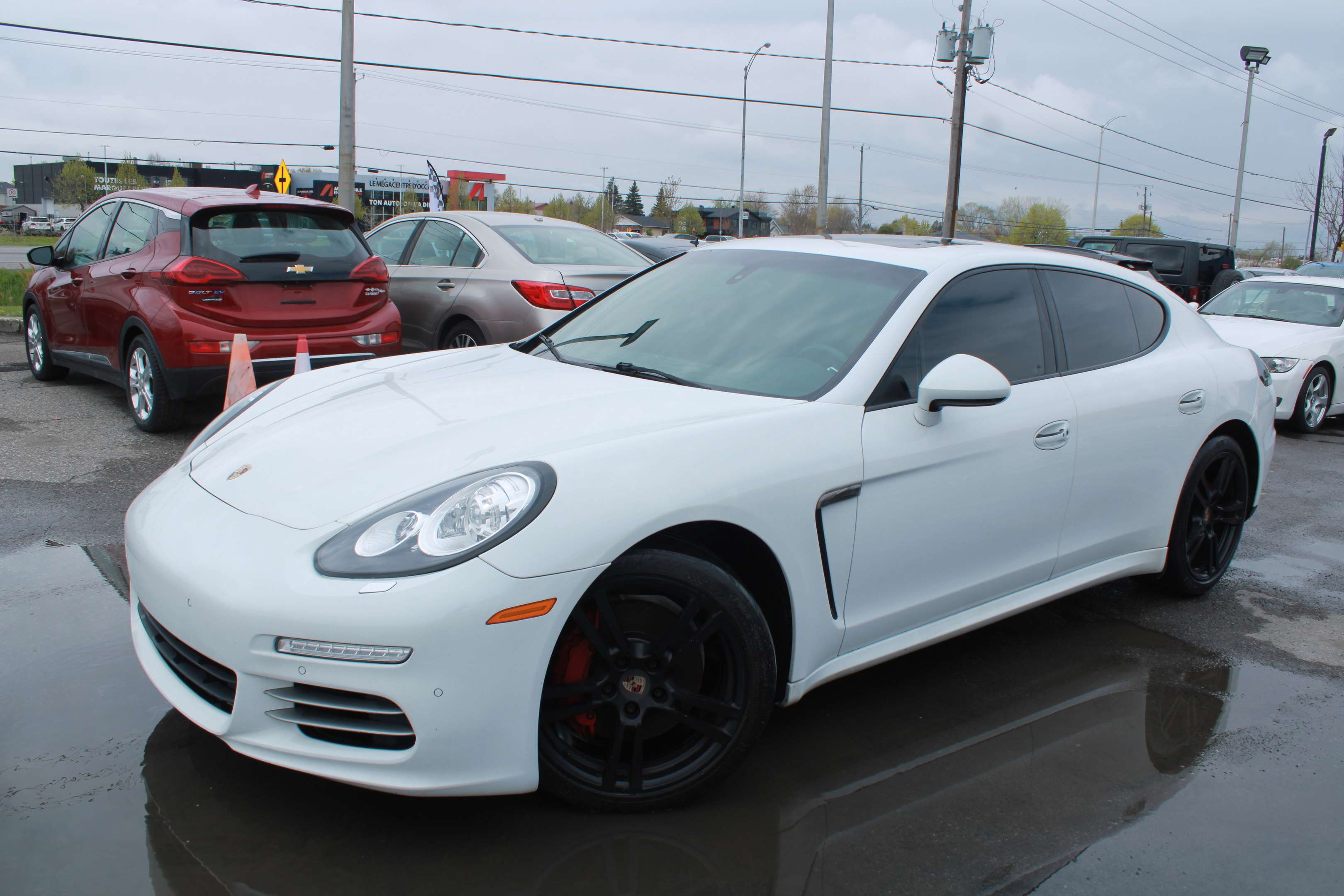 2014 Porsche Panamera 4S - Image 2