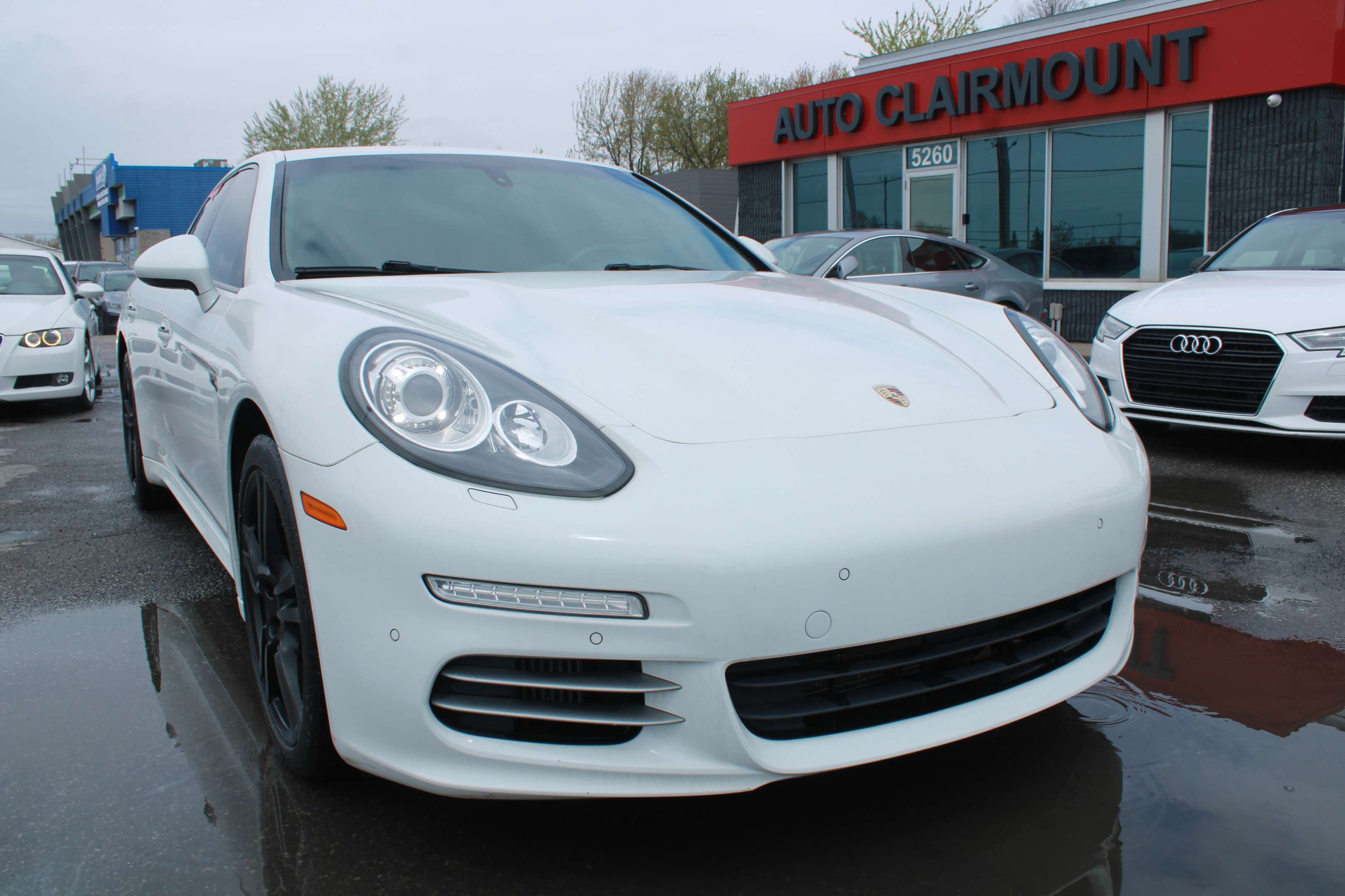 2014 Porsche Panamera 4S - Image 10