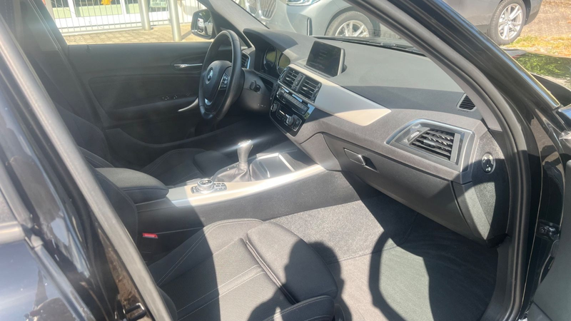 BMW 118 i Advantage/Navi/Klima/LED/SHZ/PDC — photo 7