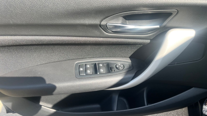 BMW 118 i Advantage/Navi/Klima/LED/SHZ/PDC — photo 8