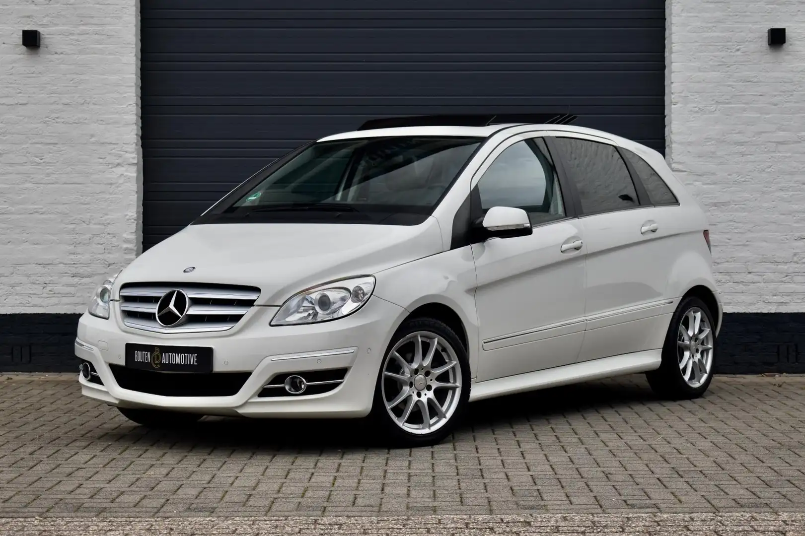 Mercedes-Benz B 160 Business Class | Panodak | Trekhaak | Automaat | Weiß - 1