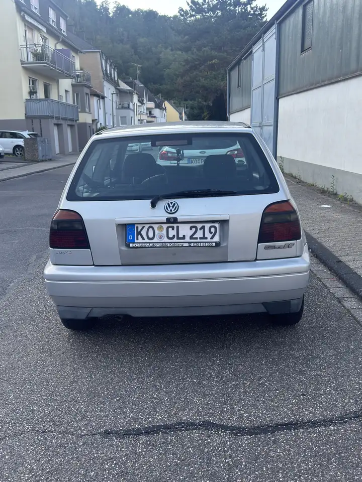 Volkswagen Golf 1.8 Automatik Comfortline, foto 4