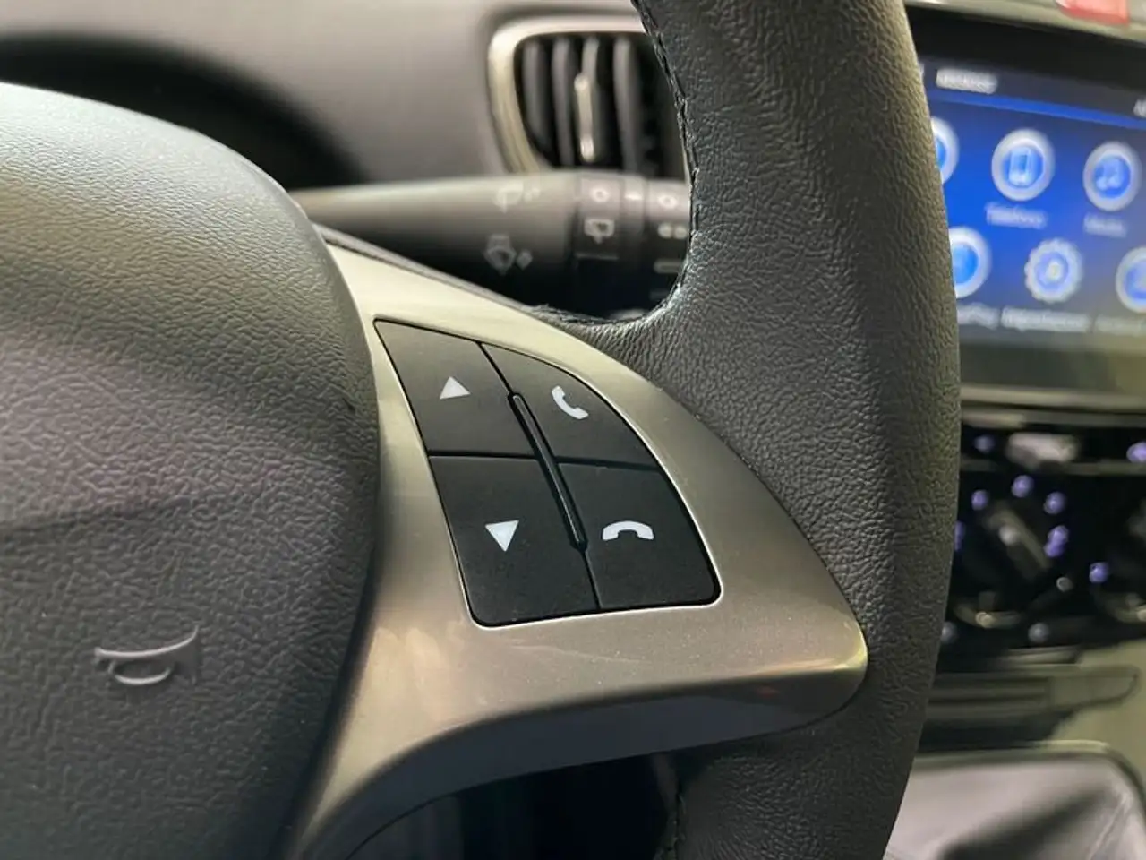 Lancia Ypsilon 2022 — фото 17